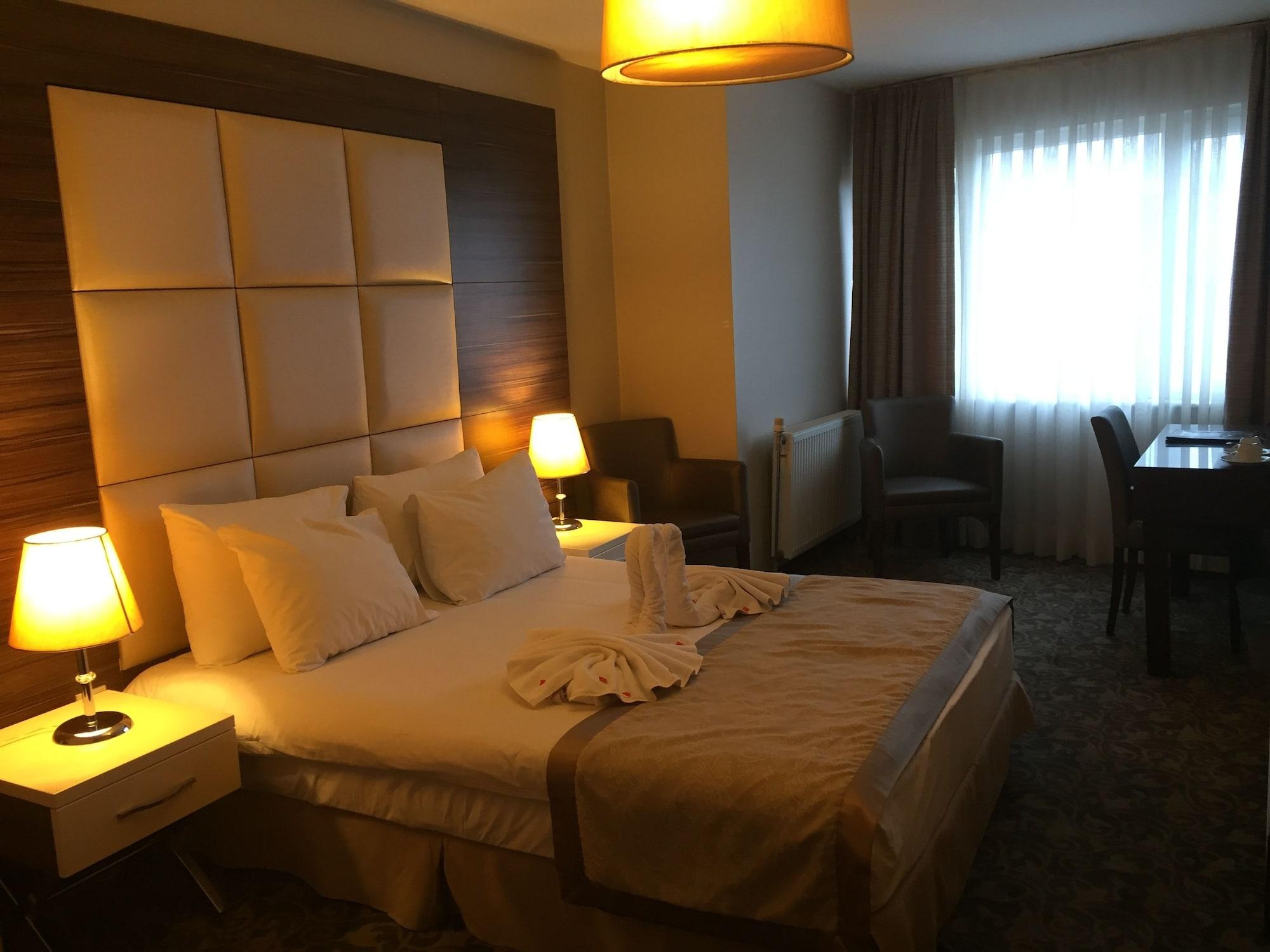 Derpa Hotel Istanbul Eksteriør bilde