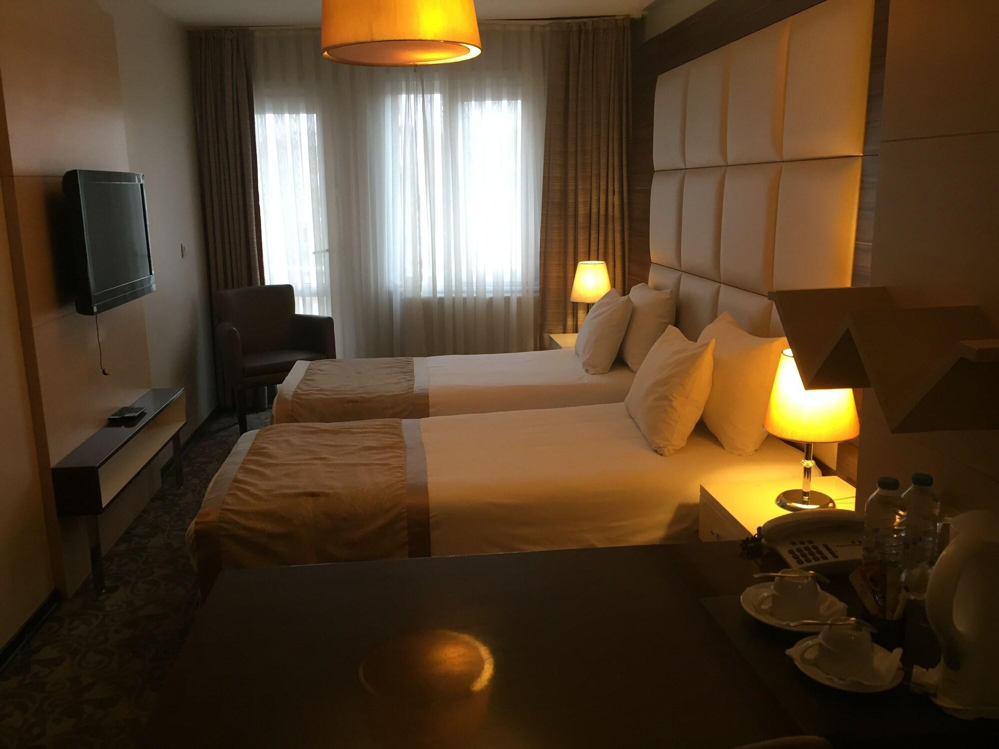 Derpa Hotel Istanbul Eksteriør bilde